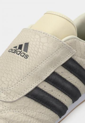 Кеды без шнуровки