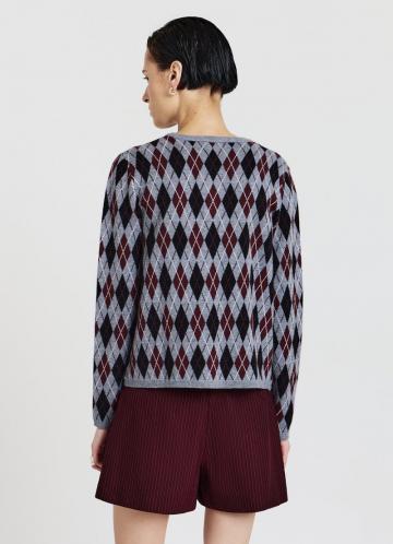 Жаккардовая вязаная кофта