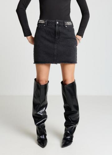 Юбка с накладными карманами