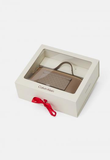 Косметичка