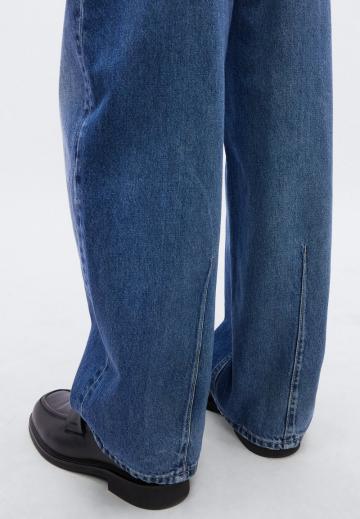 Свободные джинсы