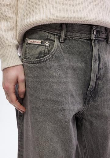 Свободные джинсы