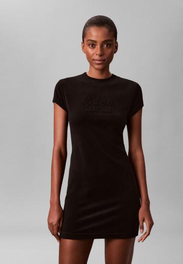 Платье футляр