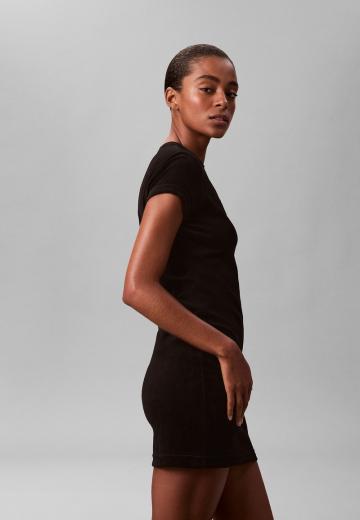 Платье футляр