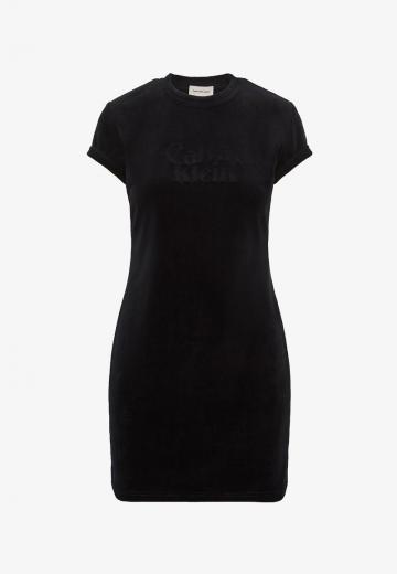 Платье футляр