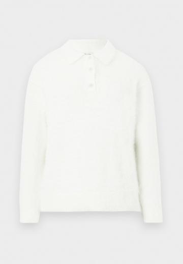 Пуловер с воротником поло