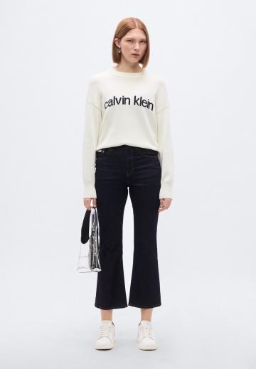 Короткие джинсы