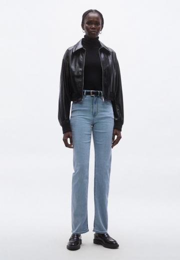 Прямые джинсы