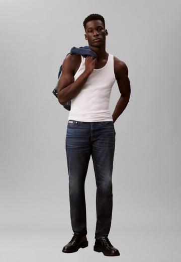 Узкие джинсы