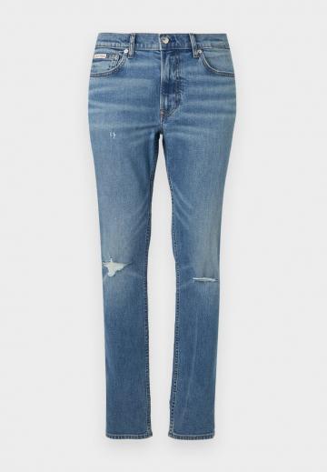 Узкие джинсы