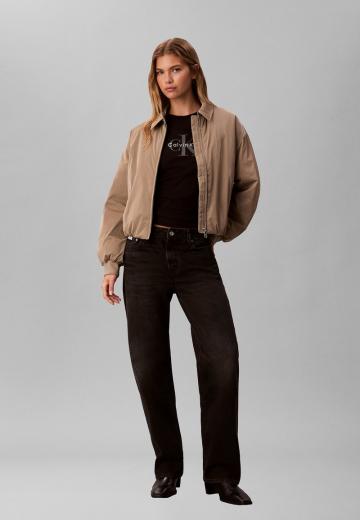 Прямые джинсы