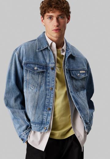 Джинсовая куртка