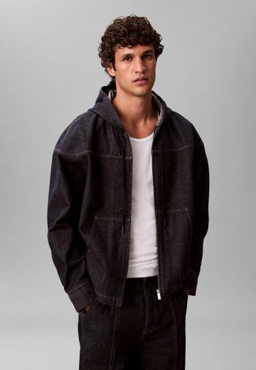 Джинсовая куртка