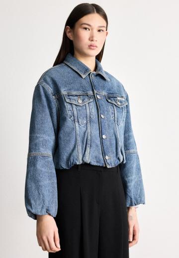 Джинсовая куртка