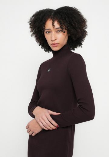 Короткое платье