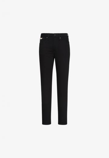 Узкие джинсы