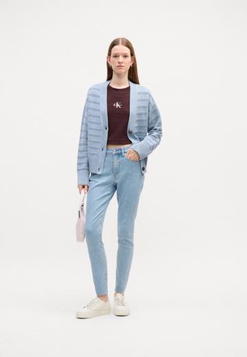 Узкие джинсы