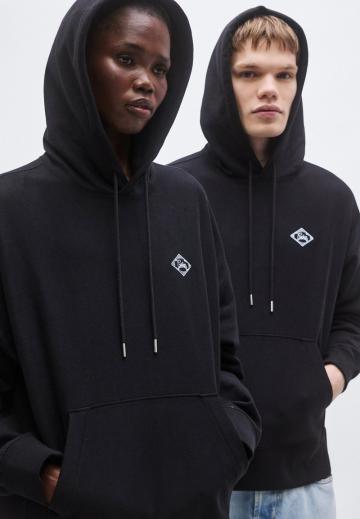 Пуловер с капюшоном