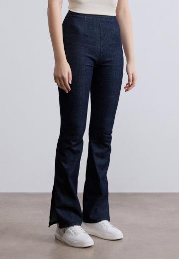 Клешеные брюки