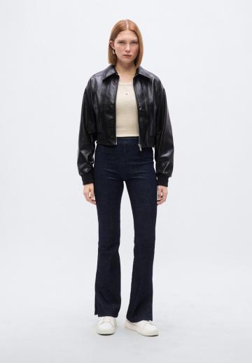 Клешеные брюки