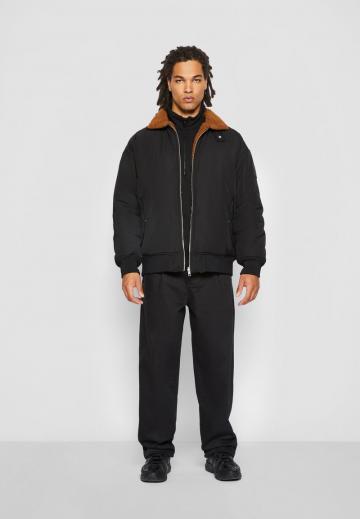 Куртка бомбер