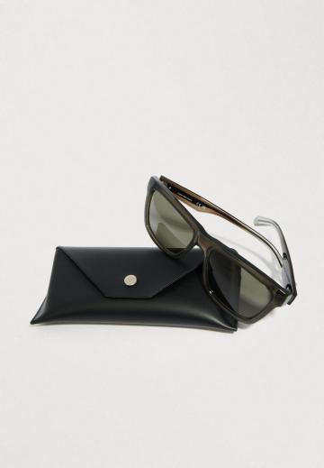 Солнечные очки