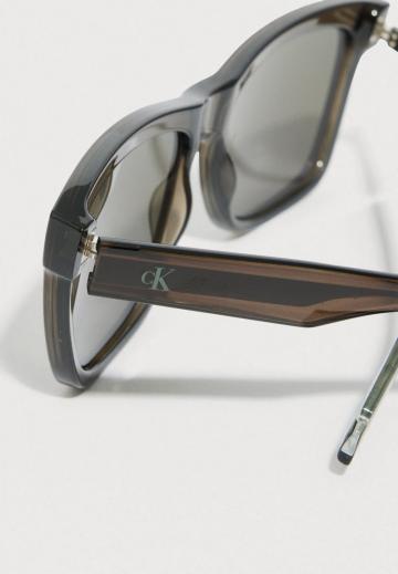 Солнечные очки