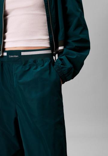 Прямые брюки