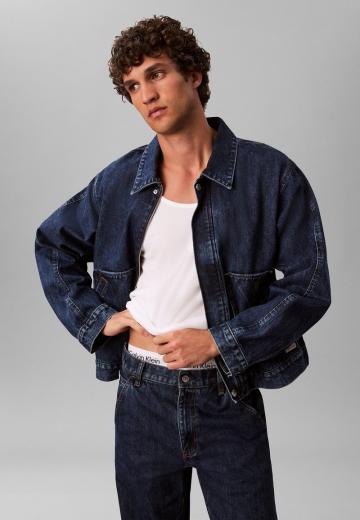 Джинсовая куртка