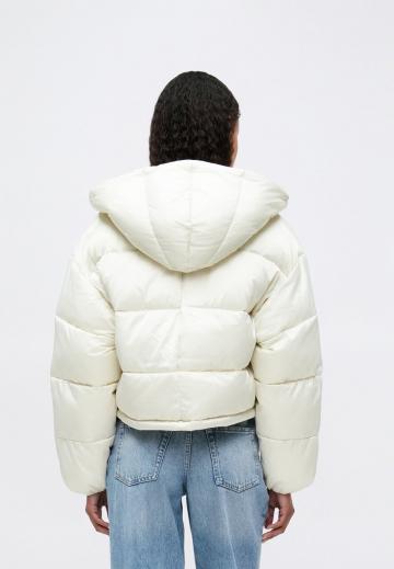 Короткая куртка