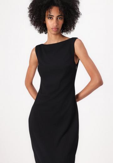 Платье футляр