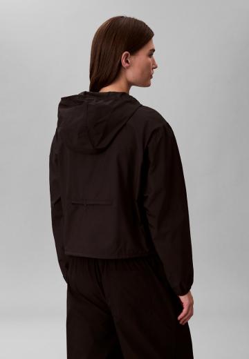 Короткая куртка