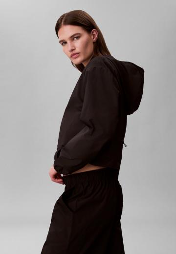 Короткая куртка