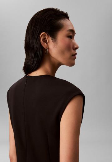 Платье футляр