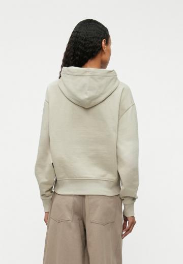 Пуловер с капюшоном