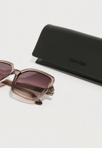 Солнечные очки