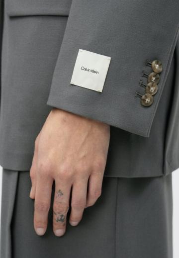 Длинный блейзер