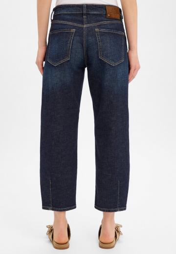 Короткие джинсы