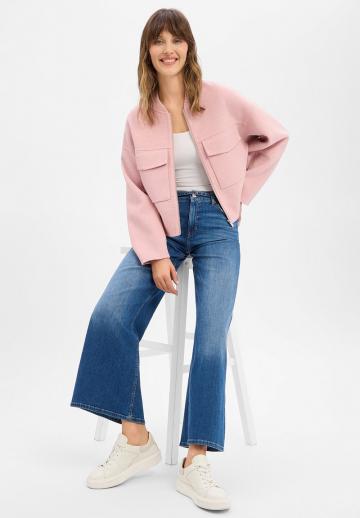 Клешеные джинсы