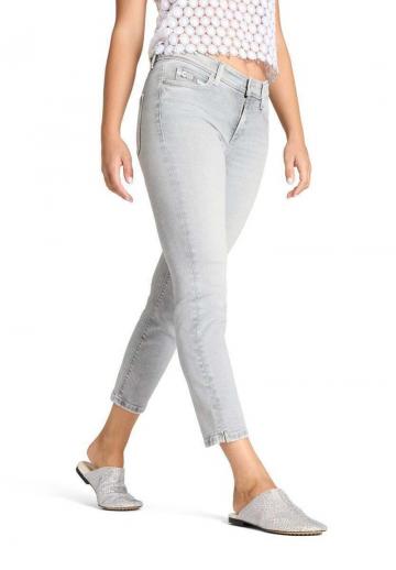 Короткие джинсы