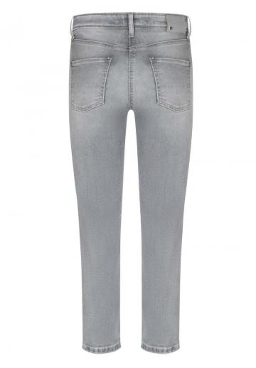 Короткие джинсы