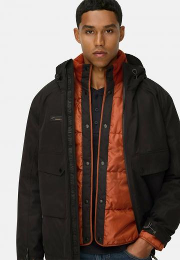 Зимняя куртка