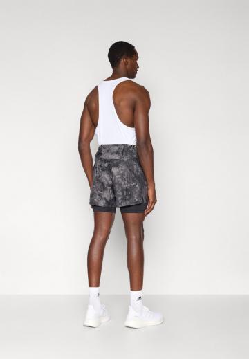 Спортивныве шорты