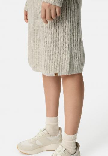 Вязаное платье