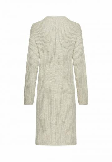 Вязаное платье