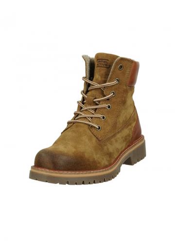 Ботинки на шнуровке