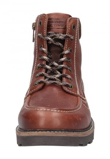 Ботинки на шнуровке