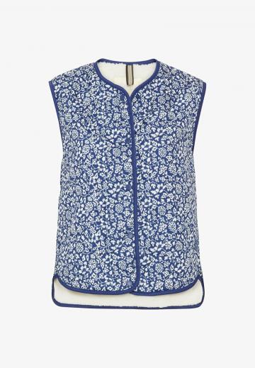 Джинсовая жилетка