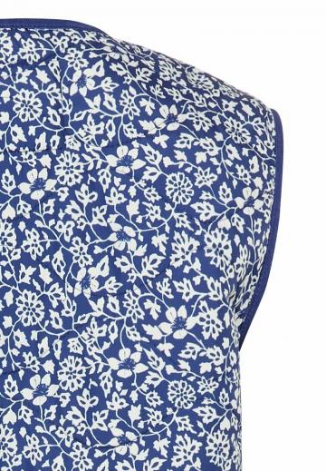 Джинсовая жилетка