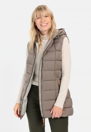 Длинный жилет